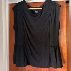 Banana Republic Black Short sleeve tee, size L